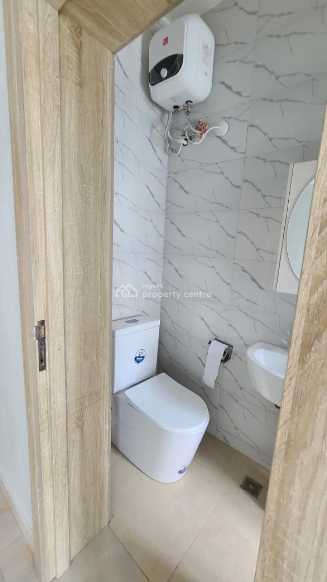 2 Bedroom Semi Furnished with Inverter, Nike Art Gallery Axis, Ikate Elegushi, Lekki, Lagos, Flat / Apartment for Rent