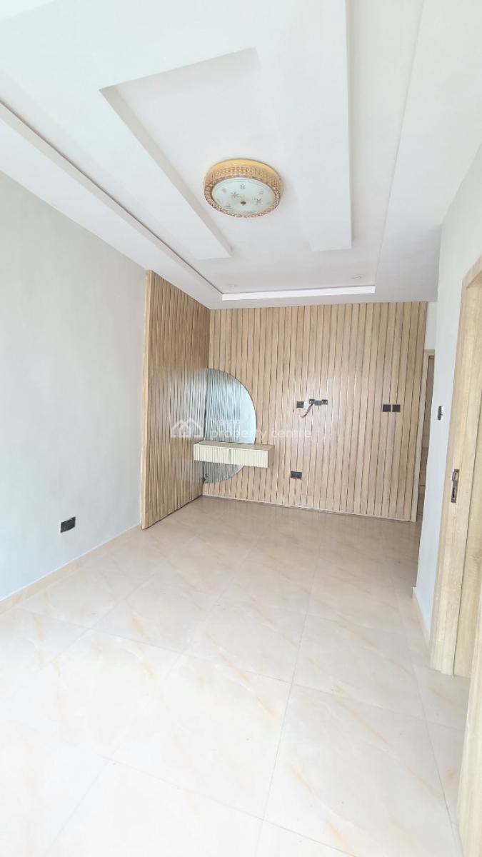 2 Bedroom Semi Furnished with Inverter, Nike Art Gallery Axis, Ikate Elegushi, Lekki, Lagos, Flat / Apartment for Rent