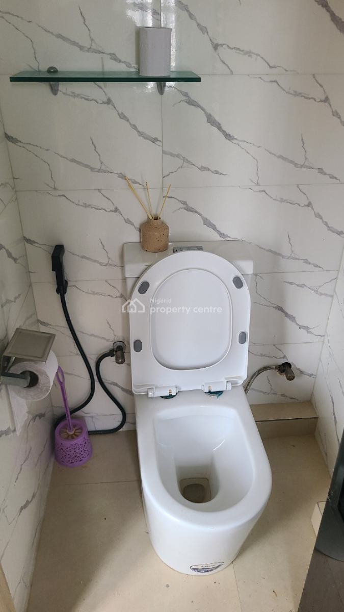 2 Bedroom Semi Furnished with Inverter, Nike Art Gallery Axis, Ikate Elegushi, Lekki, Lagos, Flat / Apartment for Rent