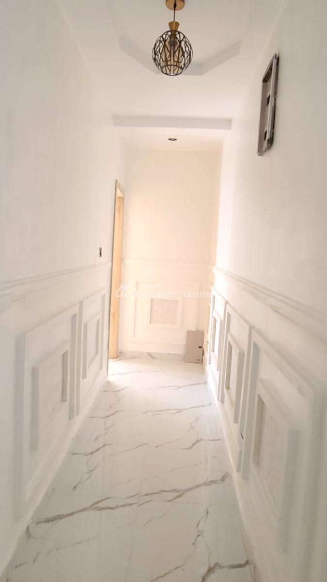 2 Bedroom Semi Furnished with Inverter, Nike Art Gallery Axis, Ikate Elegushi, Lekki, Lagos, Flat / Apartment for Rent