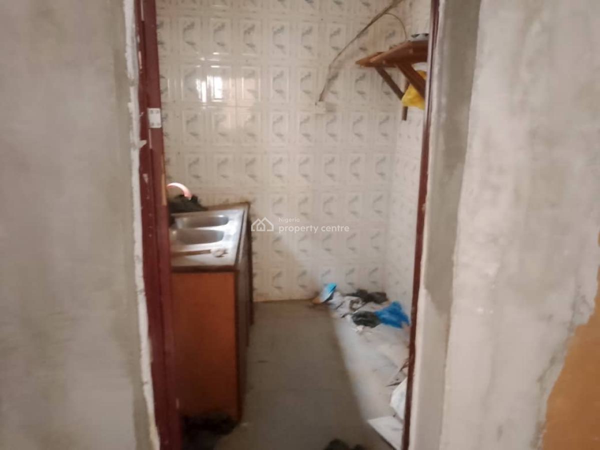 Nice Miniflat, Adeniyi Jones, Ikeja, Lagos, Flat / Apartment for Rent
