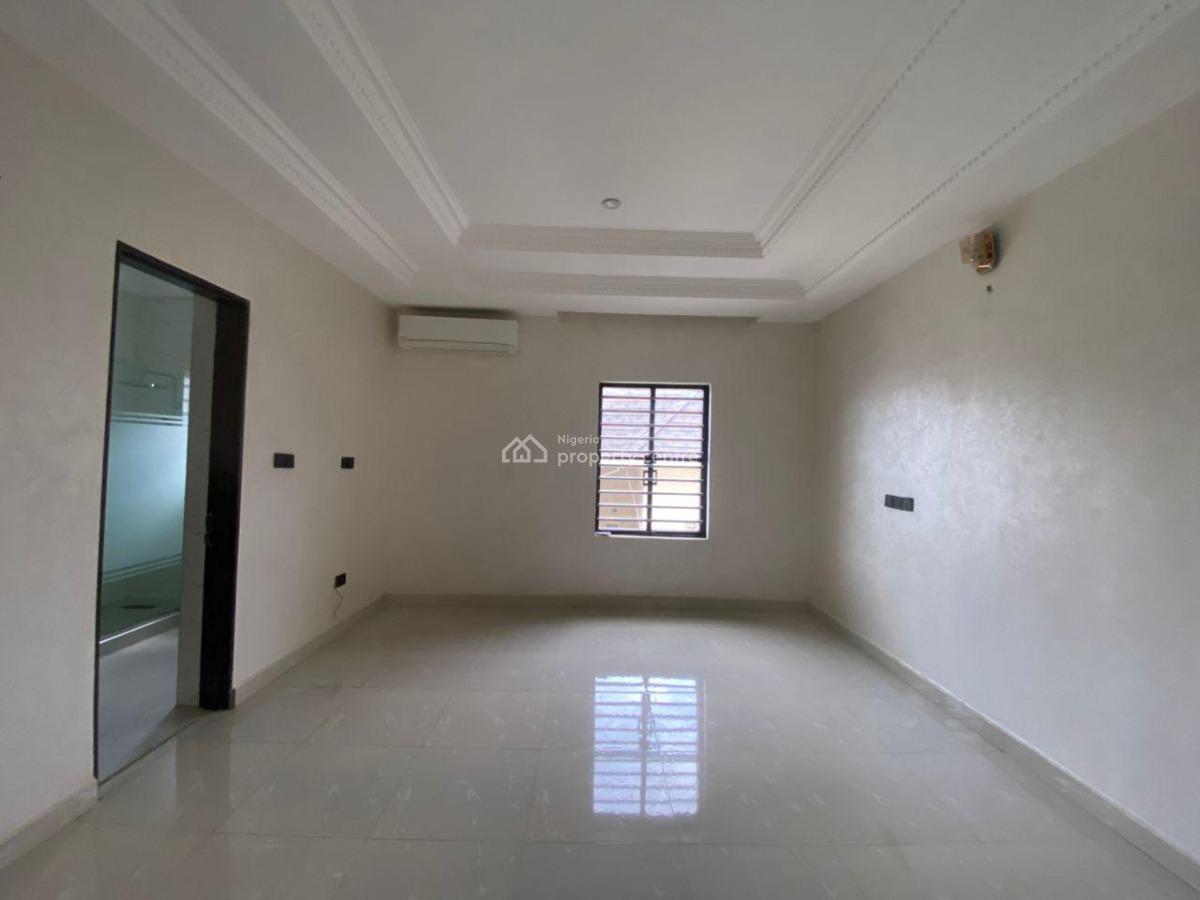 Tastefully Finished 4 Bedrooms Terrace Duplex with a Bq, Guzape Main, Guzape District, Abuja, Terraced Duplex for Rent