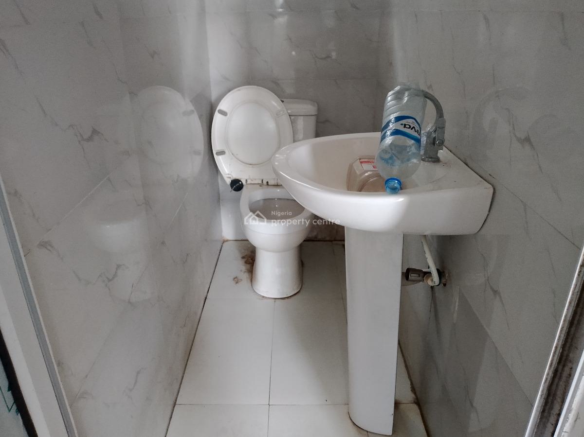 a Room and Parlour Mini Flat in First Unity Estate, First Unity Estate, Badore Road Ajah Lekki Lagos State, Nigeria, Badore, Ajah, Lagos, Mini Flat (room and Parlour) for Rent