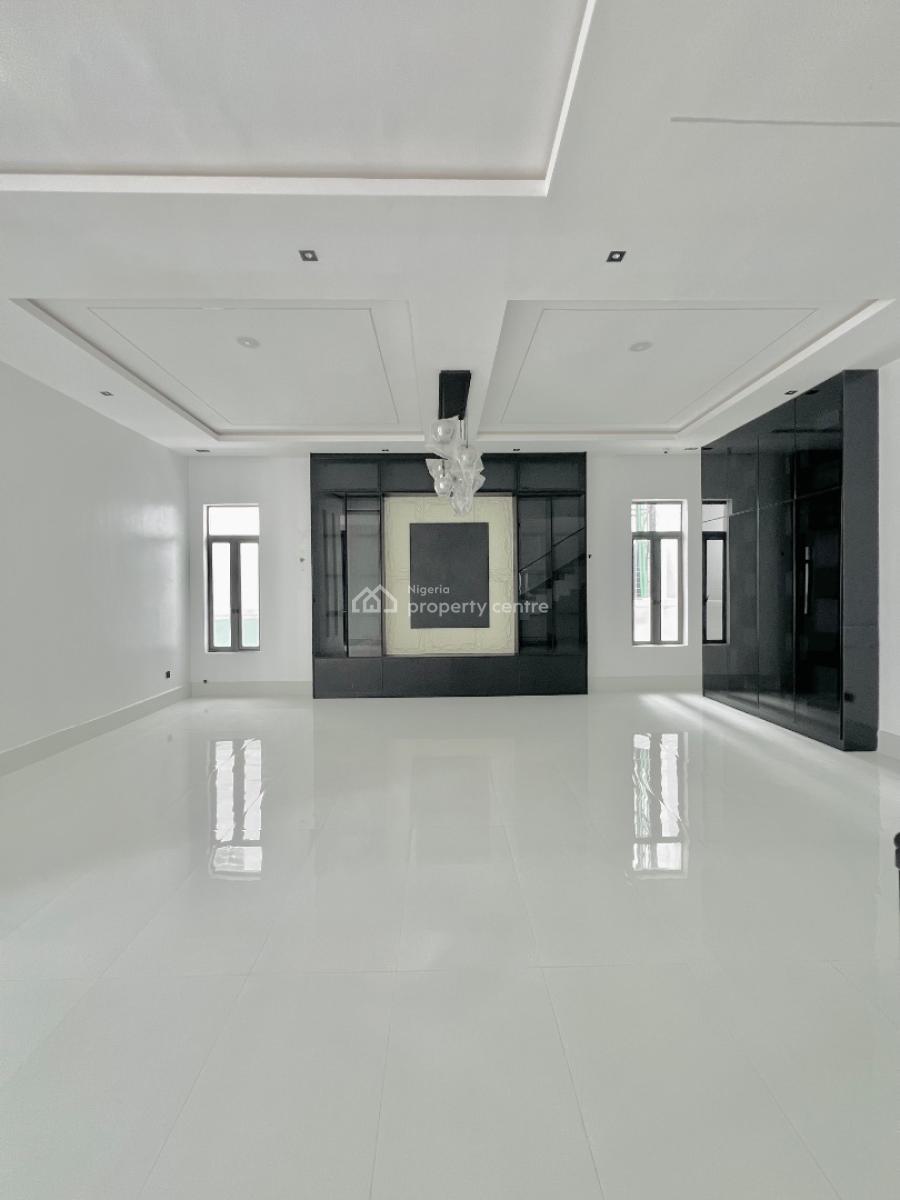 Spacious Family Retreat in Tranquil Setting, Ikota, Lekki, Lagos, Detached Duplex for Sale