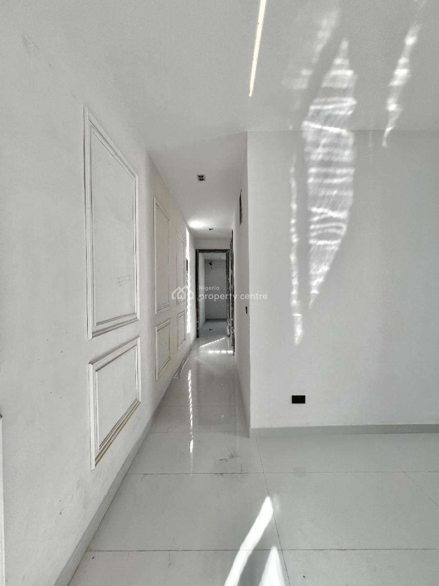 Comfortable Family Living in Best Location, Ikota, Lekki, Lagos, Detached Duplex for Sale
