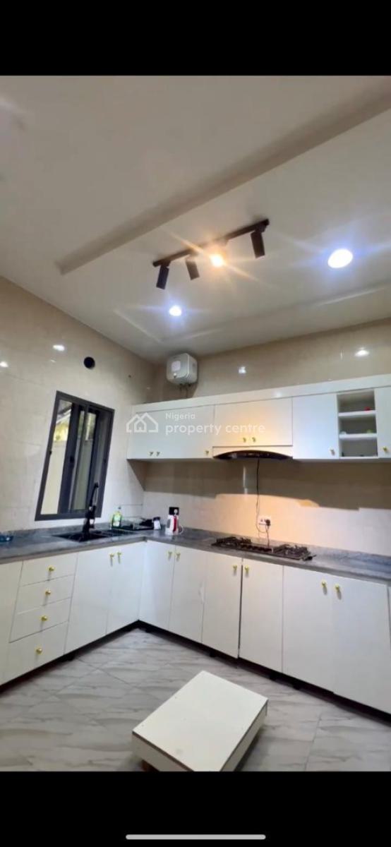 Super Distress 4 Bedroom Detached Duplex with 1room Bq, Ochacho Estate  Abuja, Life Camp, Abuja, Semi-detached Duplex for Sale
