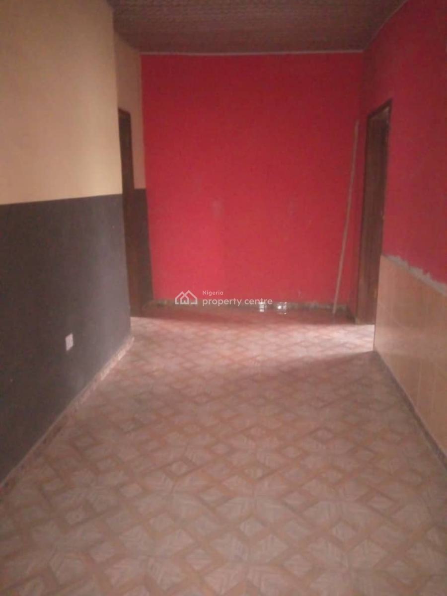 Clean 3 Bedroom Upstairs Flat All Tiles Floor, Lafenwa Close to Ayobo Lagos, Ado-odo/ota, Ogun, Flat / Apartment for Rent