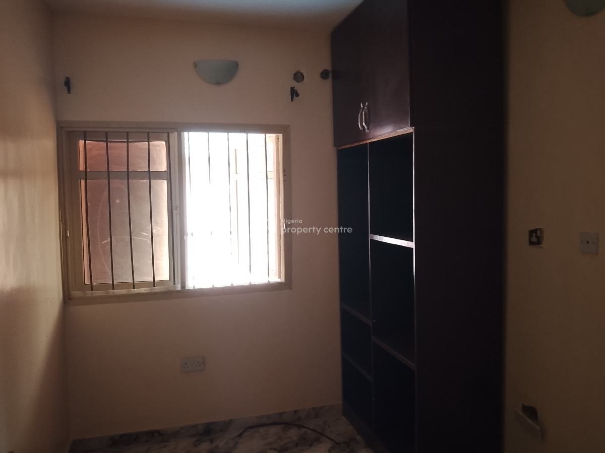 a Room Shared Apartment, Marbel Estate, By Jonaith Hotel, Sangotedo, Sangotedo, Ajah, Lagos, Self Contain (single Rooms) for Rent
