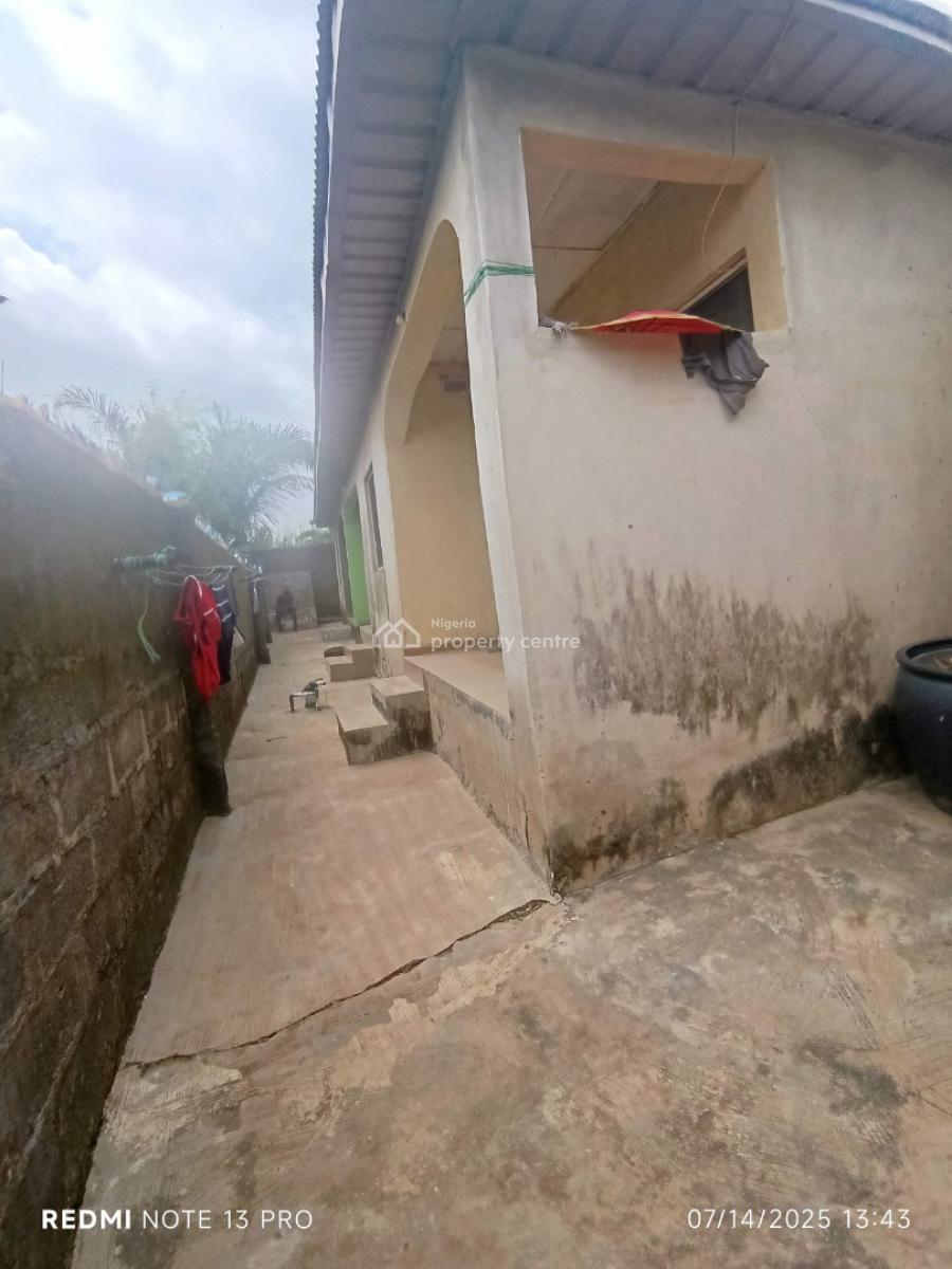 Clean Mini Flat All Tiles Floor Fenced, Lafenwa Close to Ayobo Lagos, Ado-odo/ota, Ogun, Mini Flat (room and Parlour) for Rent
