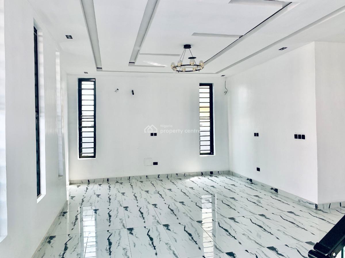 Ideal Family Residence with Thoughtful Layout, Ikota, Lekki, Lagos, Detached Duplex for Sale