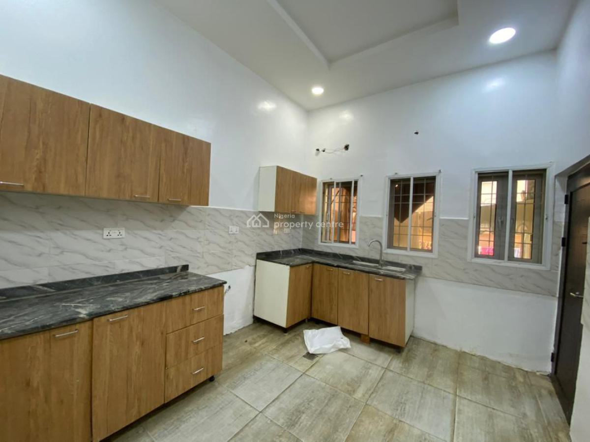 Tastefully Finished 4 Bedrooms Terrace Duplex with a Bq, Guzape Main, Guzape District, Abuja, Terraced Duplex for Rent