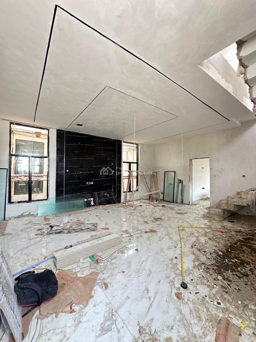 5 Bedroom Detached Duplex with Bq in a Well Secured Location, Lekki Phase 1, Lekki, Lagos, Detached Duplex for Sale