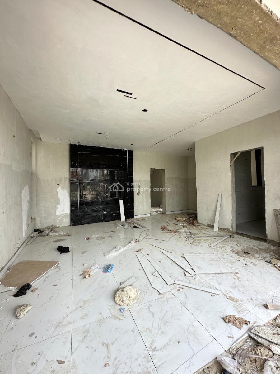 5 Bedroom Detached Duplex with Bq in a Well Secured Location, Lekki Phase 1, Lekki, Lagos, Detached Duplex for Sale