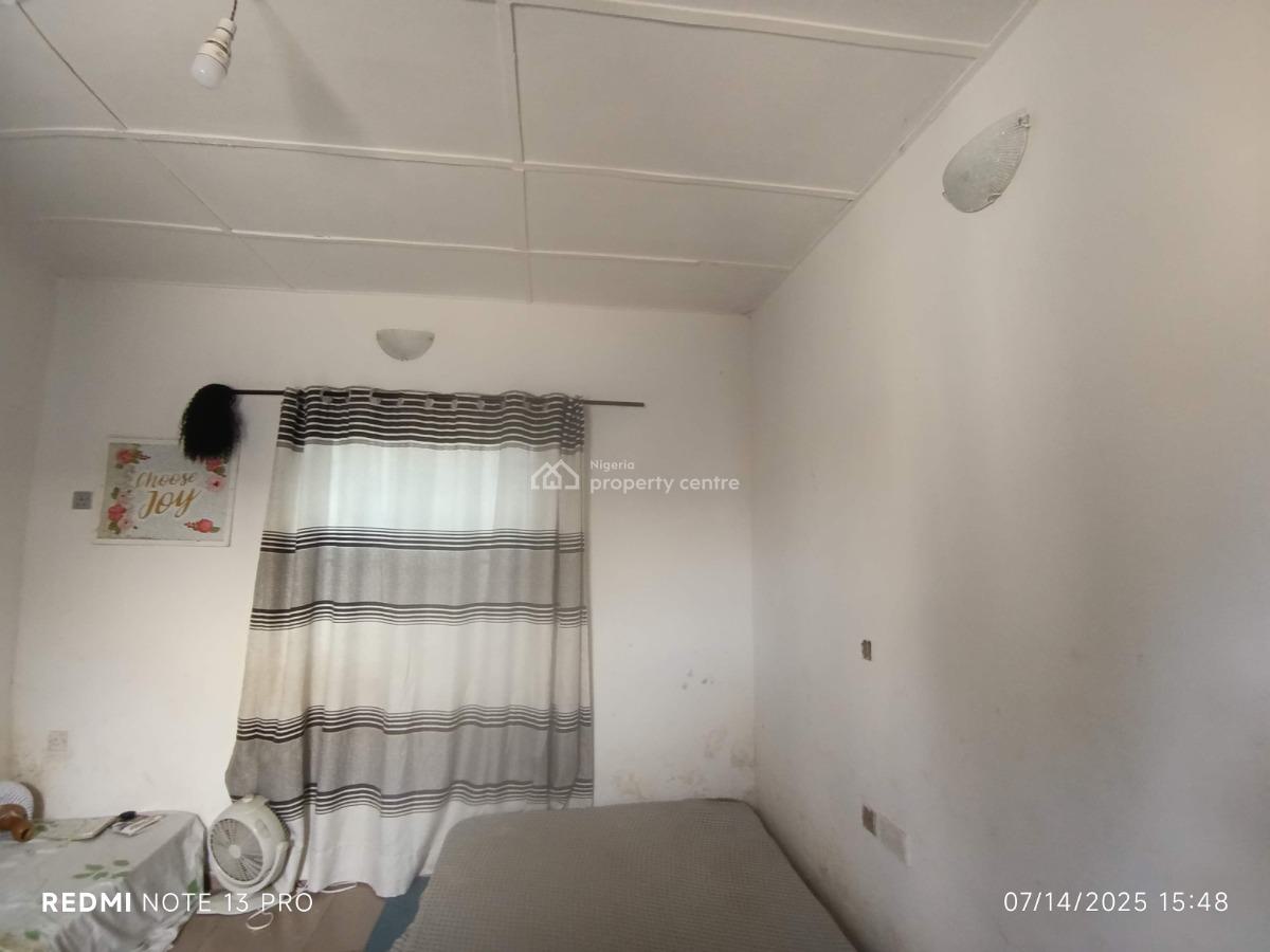 Fine Renovated Room Nd Parlor Self Contained Alone in Compound Prepaid, Itele Close to Ayobo Lagos, Ado-odo/ota, Ogun, Mini Flat (room and Parlour) for Rent
