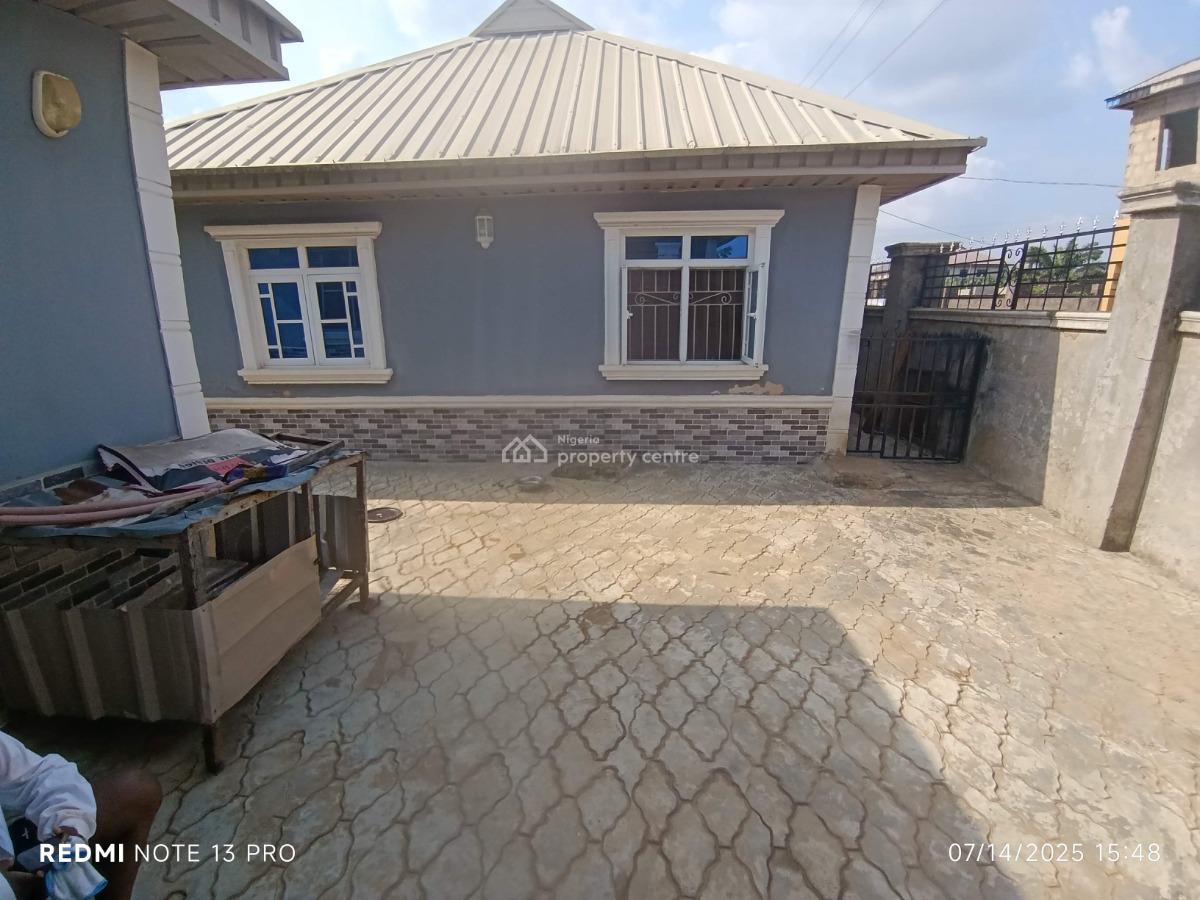 Fine Renovated Room Nd Parlor Self Contained Alone in Compound Prepaid, Itele Close to Ayobo Lagos, Ado-odo/ota, Ogun, Mini Flat (room and Parlour) for Rent