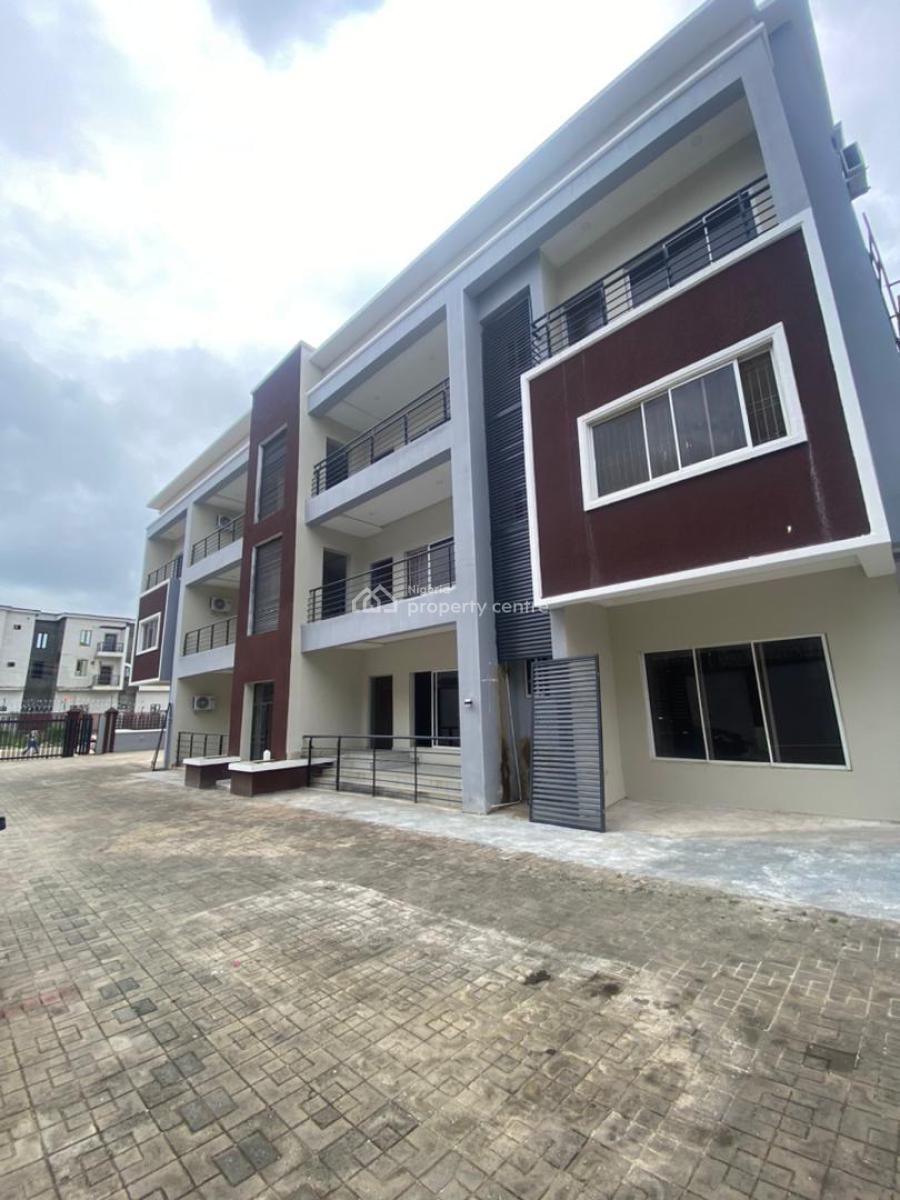a Brand New Serviced & Spacious 3bedroom Flat + 1bq, Jahi District with a Well Secured Environment., Jahi, Abuja, Flat / Apartment for Rent