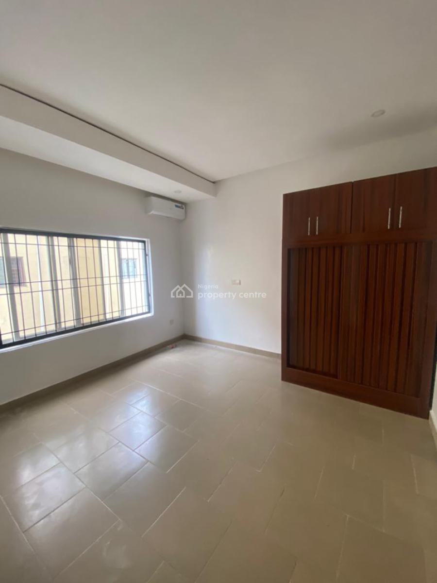 a Brand New Serviced & Spacious 3bedroom Flat + 1bq, Jahi District with a Well Secured Environment., Jahi, Abuja, Flat / Apartment for Rent