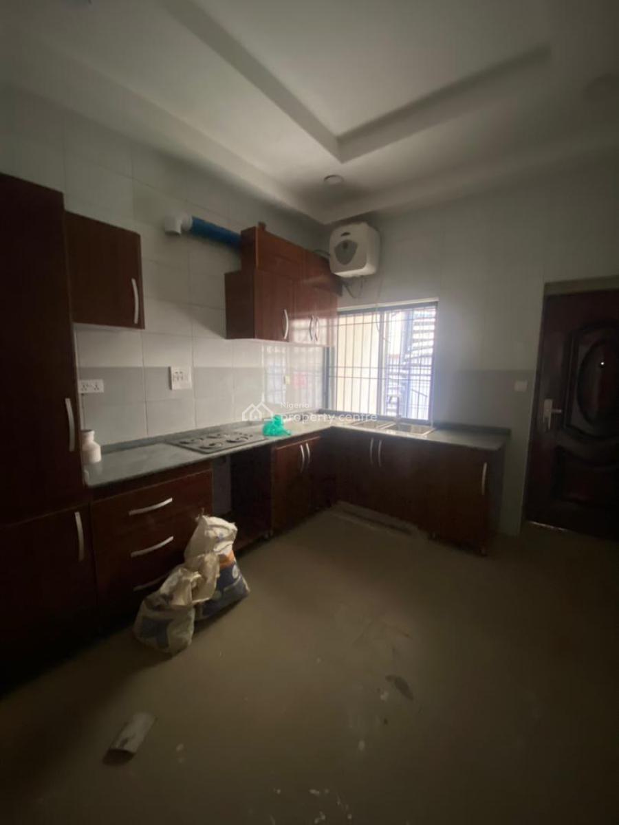 a Brand New Serviced & Spacious 3bedroom Flat + 1bq, Jahi District with a Well Secured Environment., Jahi, Abuja, Flat / Apartment for Rent