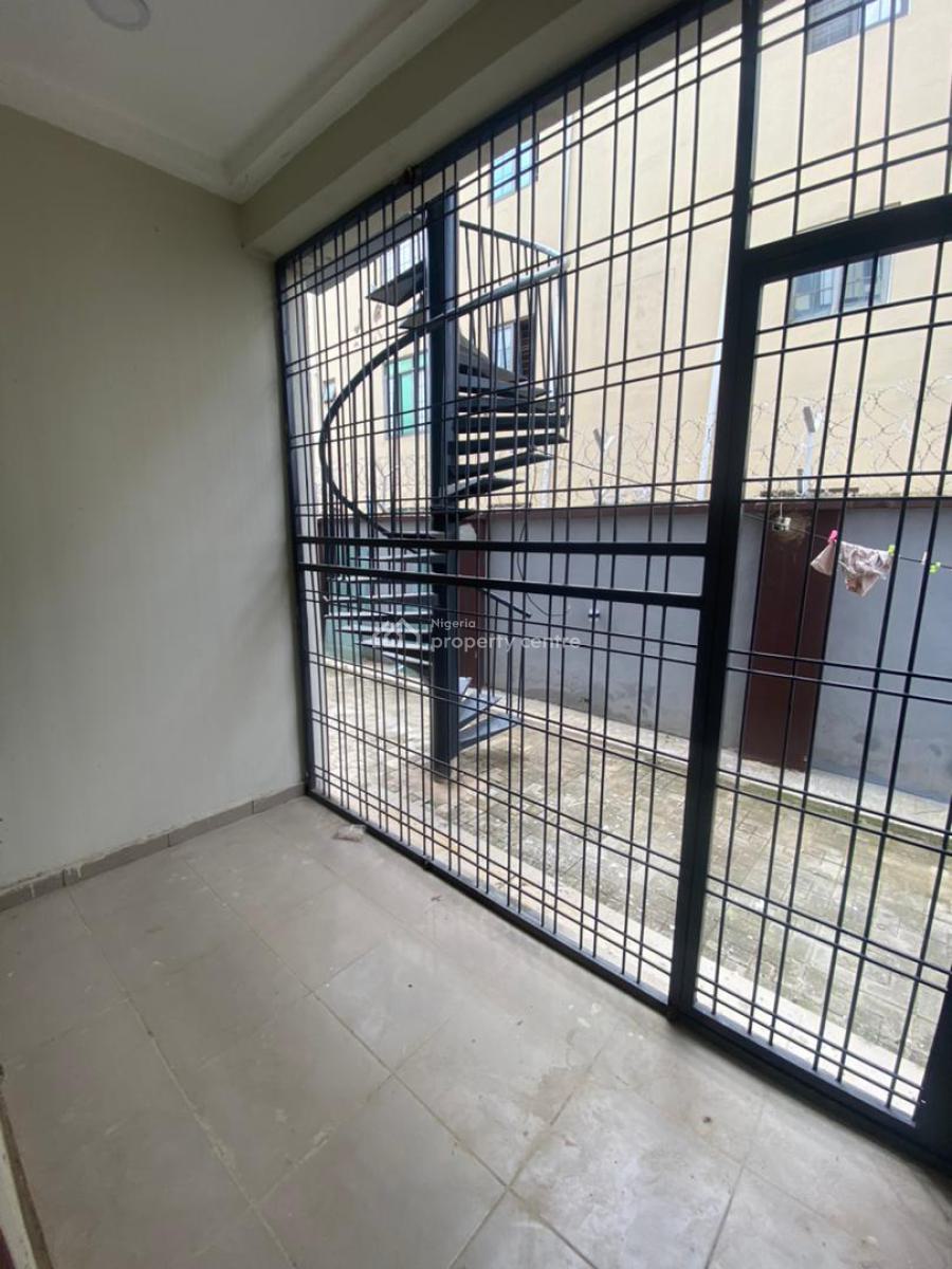a Brand New Serviced & Spacious 3bedroom Flat + 1bq, Jahi District with a Well Secured Environment., Jahi, Abuja, Flat / Apartment for Rent