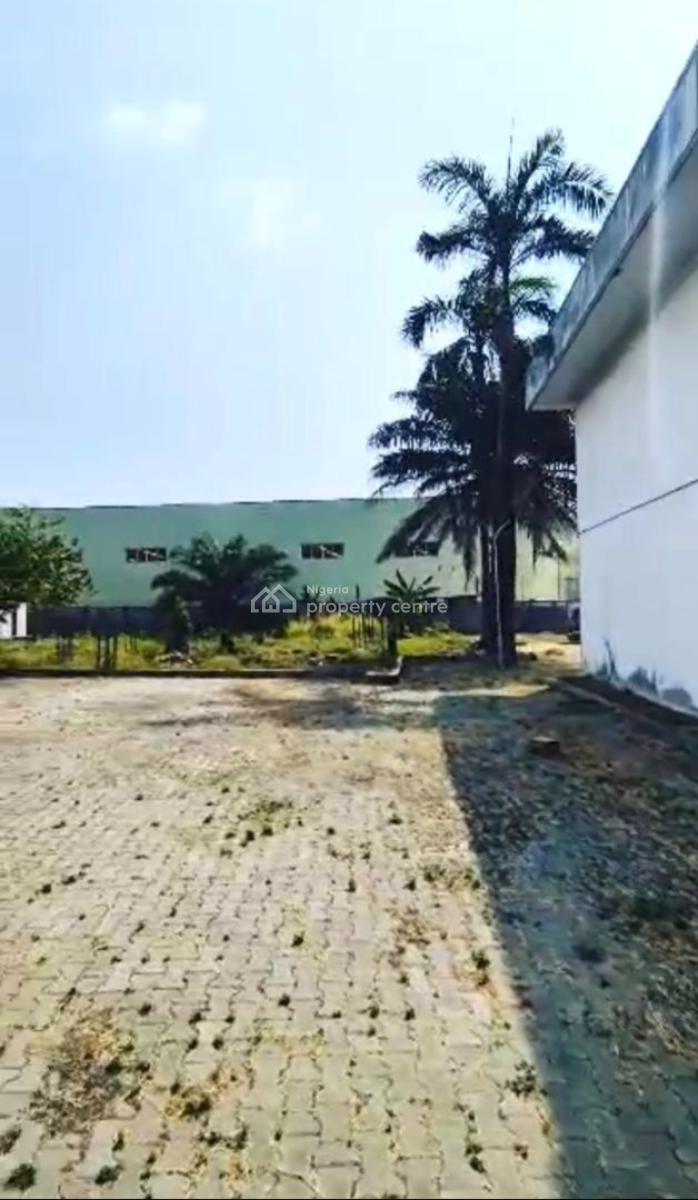 Massive 8 Units of 2 Bedrm, 2 Units 3 Bedrm Duplex &16 Units of 1 Bedm, Off Bode Thomas Street, Surulere Lagos, Perfect for School &guesthouse, Surulere, Lagos, Hotel / Guest House for Rent