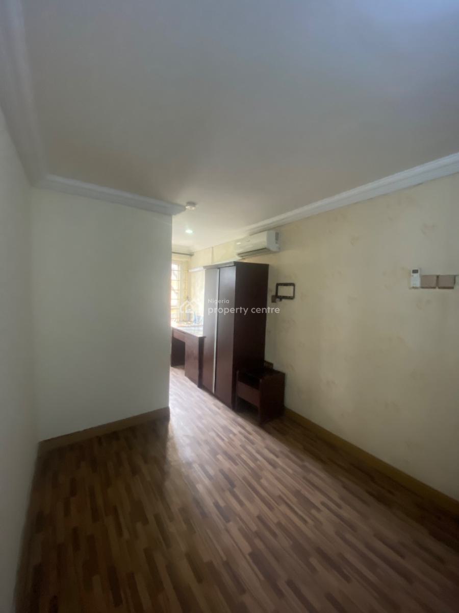Serviced Selfcon with a/c in The Room, By Emadeb Energy Filling Station, Ologolo, Lekki, Lagos, Self Contain (single Rooms) for Rent