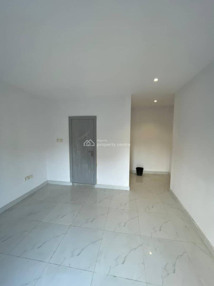 2 Bedroom Maisonette at Lekki Phase 1, Lekki Phase 1, Lekki, Lagos, Flat / Apartment for Rent