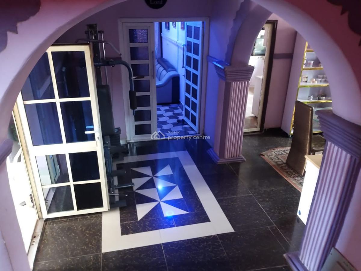 7 Bedroom Duplex, Bolorunpelu, Egbe, Lagos, Detached Duplex for Sale