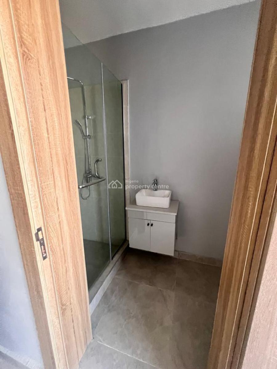 Luxury 3 Bedroom Flat with Bq, Lekki, Lagos., Lekki Phase 1, Lekki, Lagos, Flat / Apartment for Sale