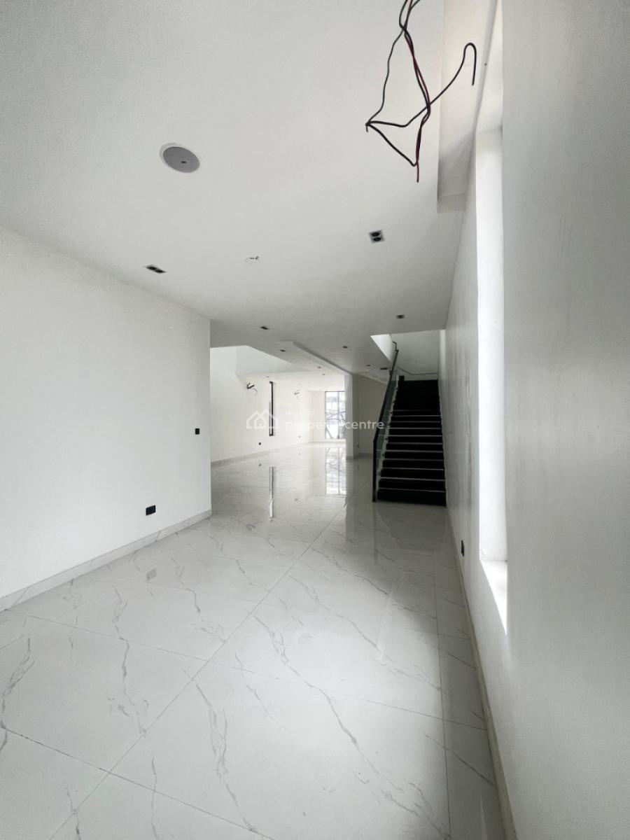 Exquisitely Designed 5-bedroom Fully Detached Duplex with Bq, County, Lekki, Lagos, Detached Duplex for Sale