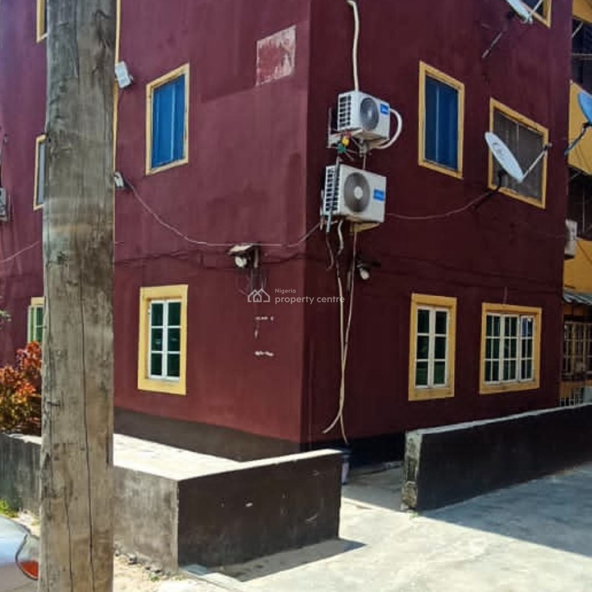 Well Maintained 3 Bedroom Apartment, Block 151, Amuwo Odofin, Jankande Estate, Mile 2, Isolo, Lagos, Flat / Apartment for Sale
