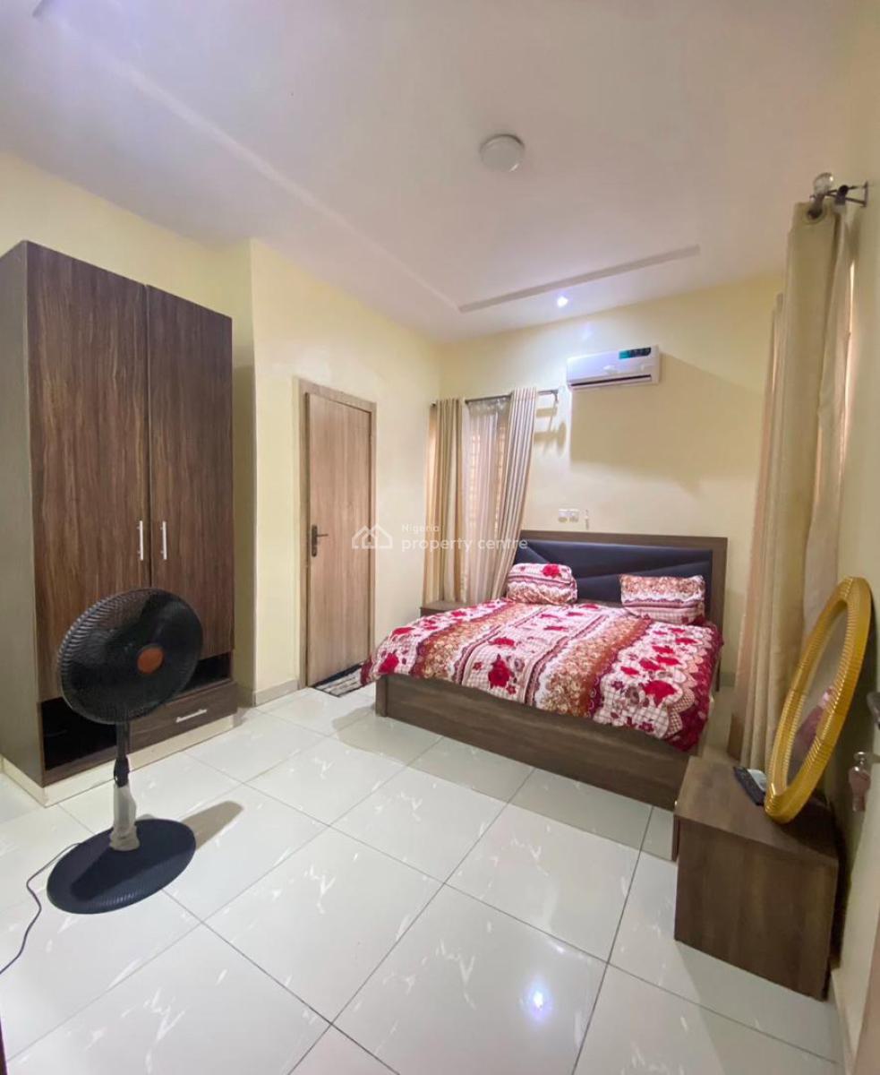 a Room Self Contain, Orchid Road, Lekki, Lagos, Self Contain (single Rooms) for Rent