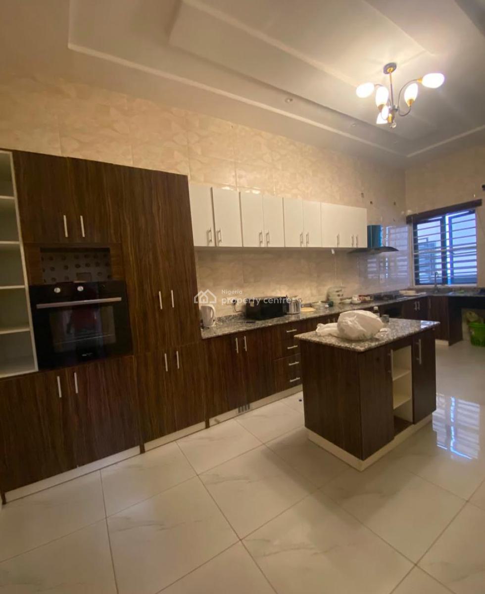 a Room Self Contain, Orchid Road, Lekki, Lagos, Self Contain (single Rooms) for Rent