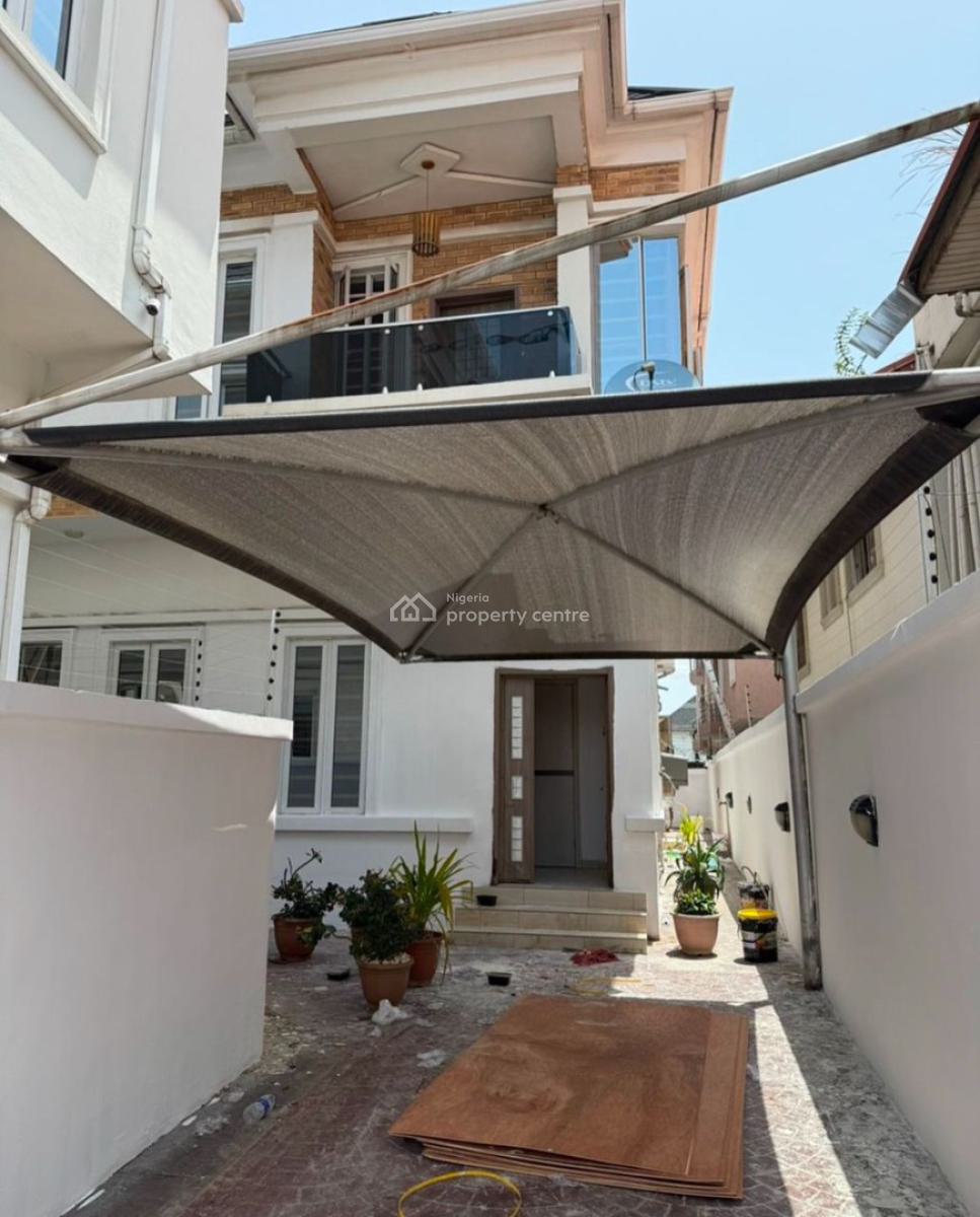 a Room Down Stairs, Osapa, Lekki, Lagos, Flat / Apartment for Rent