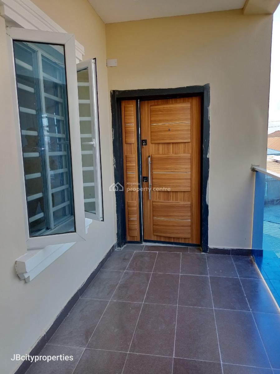 Spacious 2 Bedroom Luxurious Apartment, Ogombo, Ajah, Lagos, Flat / Apartment for Rent
