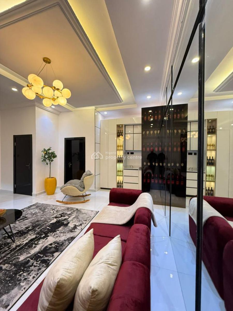 Luxurious 1 Bedroom Apartment with Private Cinema, Osapa, Lekki, Lagos, Mini Flat (room and Parlour) Short Let