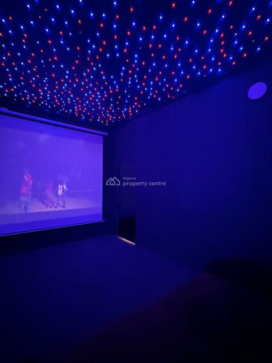 Luxurious 1 Bedroom Apartment with Private Cinema, Osapa, Lekki, Lagos, Mini Flat (room and Parlour) Short Let