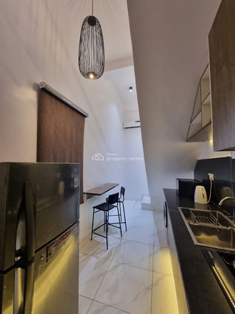Luxe Studio Maisonette (duplex) Apartment with a Ps5 Console, Lekki Phase 1, Lekki, Lagos, Self Contain (single Rooms) Short Let