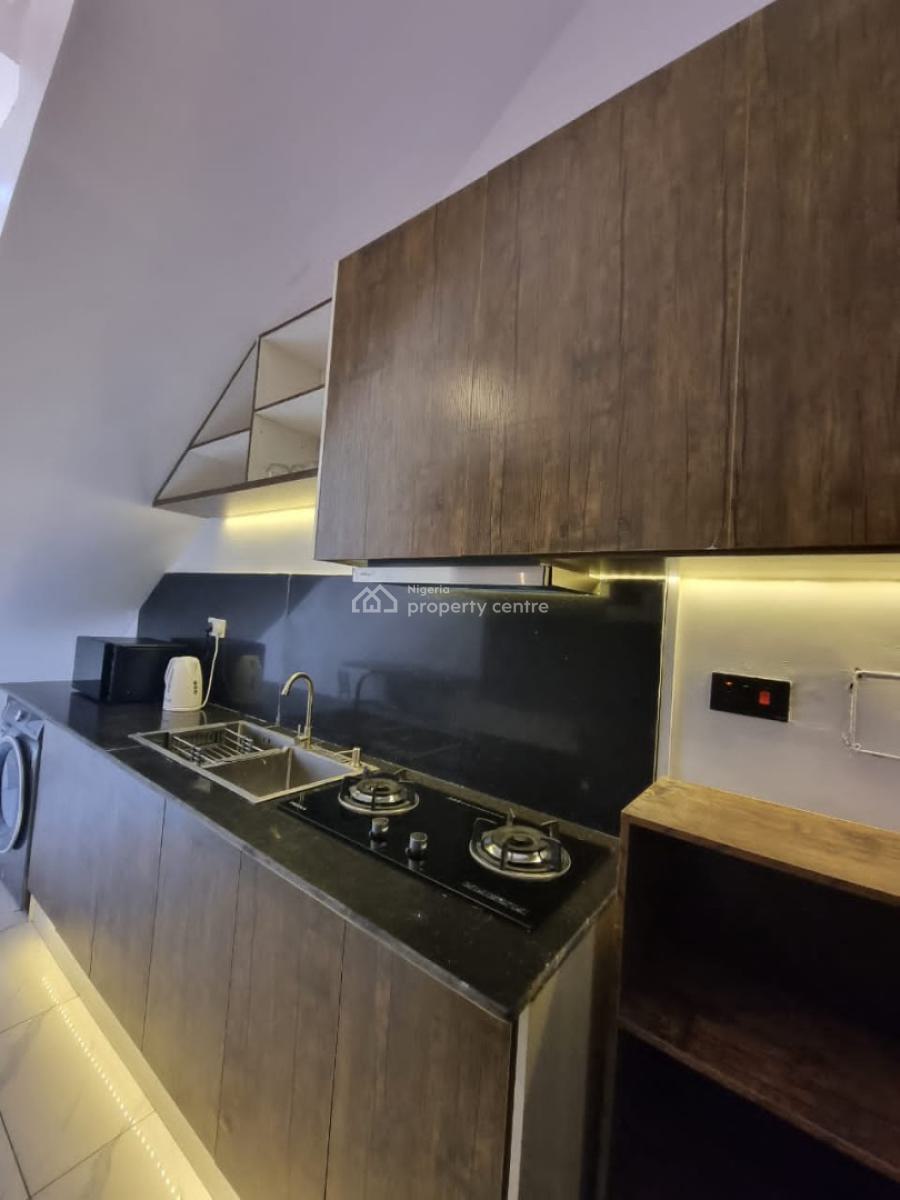 Luxe Studio Maisonette (duplex) Apartment with a Ps5 Console, Lekki Phase 1, Lekki, Lagos, Self Contain (single Rooms) Short Let