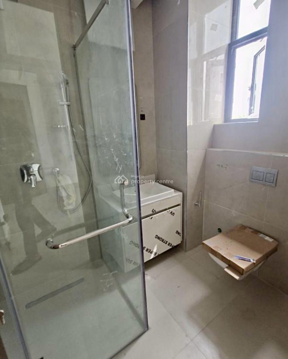 Newly Built 3 Bedroom Apartment with Gym, Lekki Phase 1, Lekki, Lagos, Block of Flats for Sale