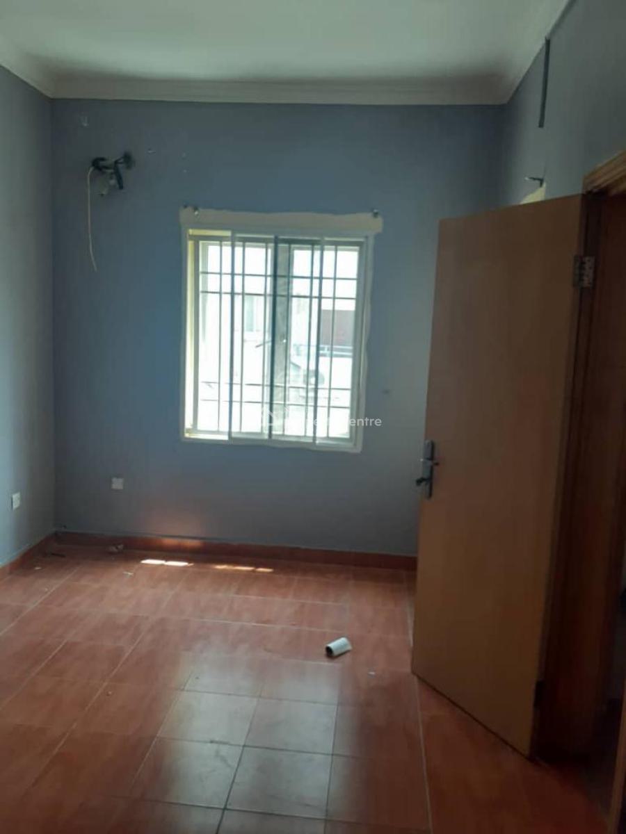 Fully Serviced 3 Bedroom Apartment + Swimming Pool, Lekki Phase 1, Lekki, Lagos, Flat / Apartment for Sale