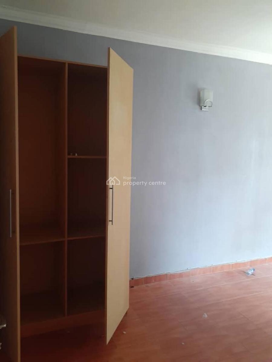 Fully Serviced 3 Bedroom Apartment + Swimming Pool, Lekki Phase 1, Lekki, Lagos, Flat / Apartment for Sale
