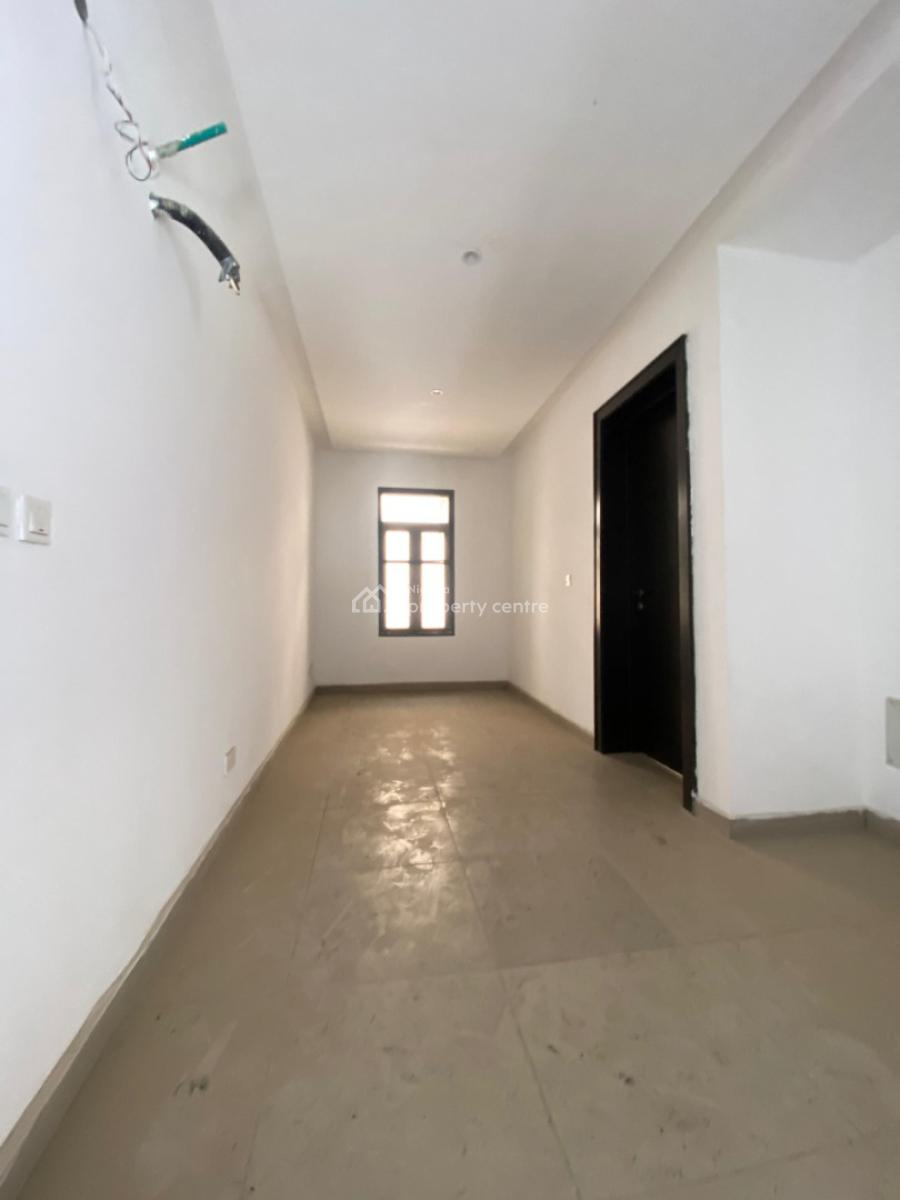4 Bedroom Terrace Duplex with Bq, Box Room, Berra Estate, Lekki, Lagos, Terraced Duplex for Sale