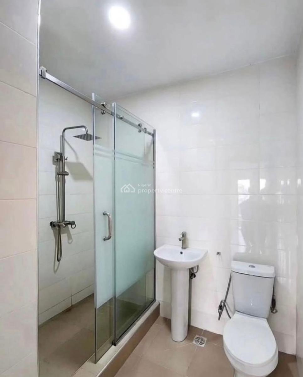 Service 3 Bedroom Flat with Bq, Osapa, Lekki, Lagos, Flat / Apartment for Rent