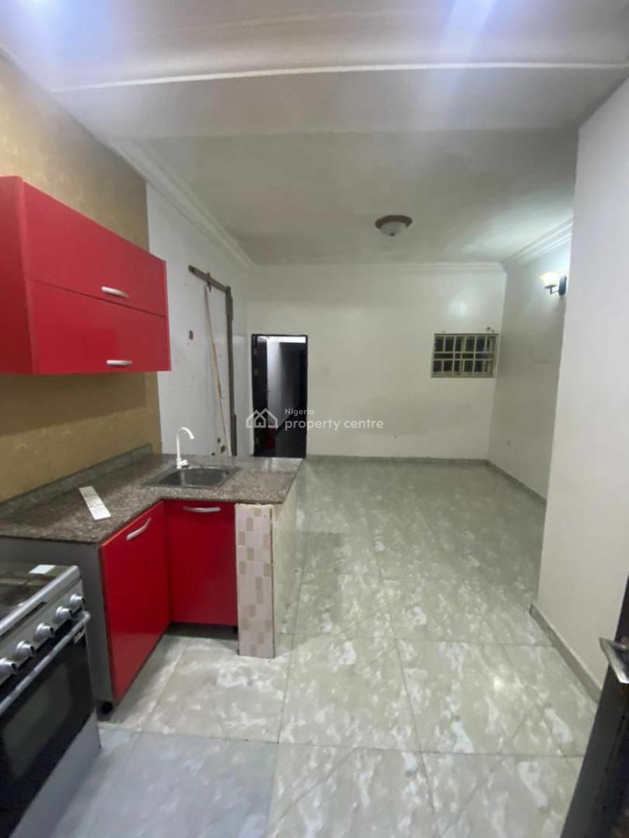Mini Flat Well Serviced in a Secured and Serene Estate., Bera Estate, Lekki, Lagos, Mini Flat (room and Parlour) for Rent
