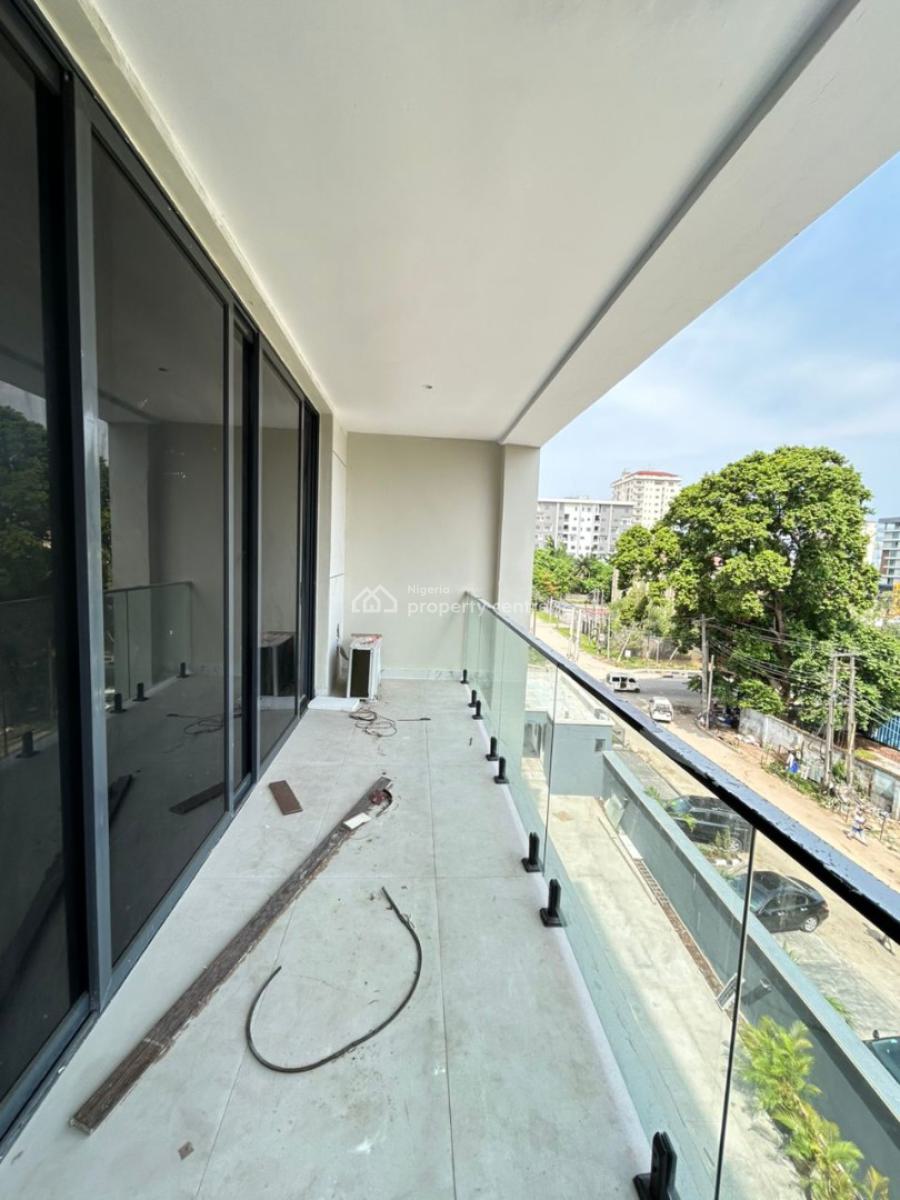 4bedroom in a Secured Serene Environment with Bq and Swimming Pool, Ikoyi, Lagos, Flat / Apartment for Rent