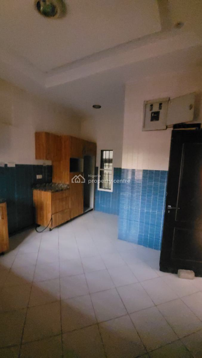 Fantastic 4 Bedroom Terrace Mini Estate, Abraham Adesanya, Ajah, Lagos, Terraced Duplex for Rent