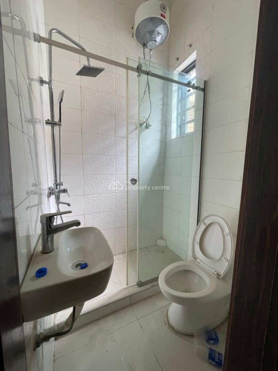 Beautiful Room in a Shared Apartment, an Estate on Harris Drive, Vgc, Lekki, Lagos, Self Contain (single Rooms) for Rent