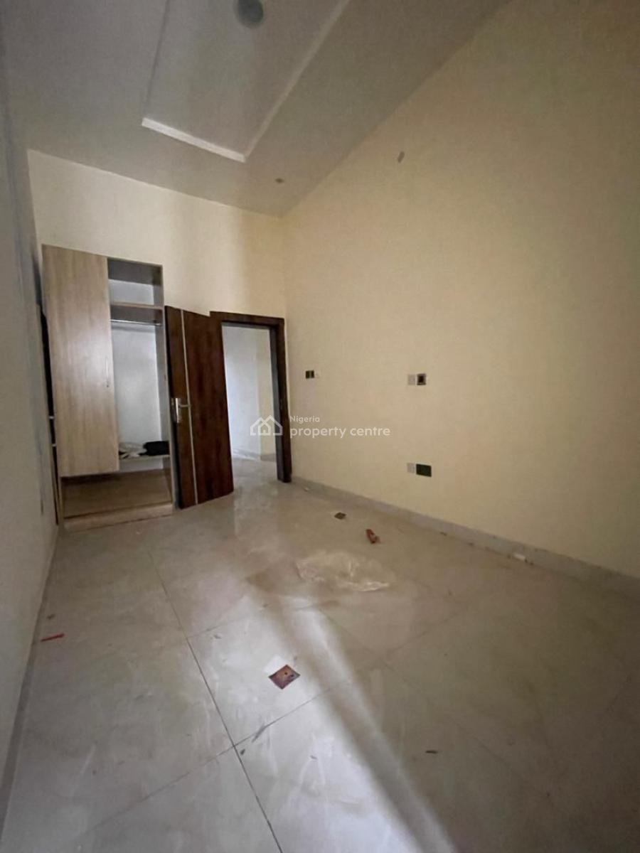 Beautiful Room in a Shared Apartment, an Estate on Harris Drive, Vgc, Lekki, Lagos, Self Contain (single Rooms) for Rent