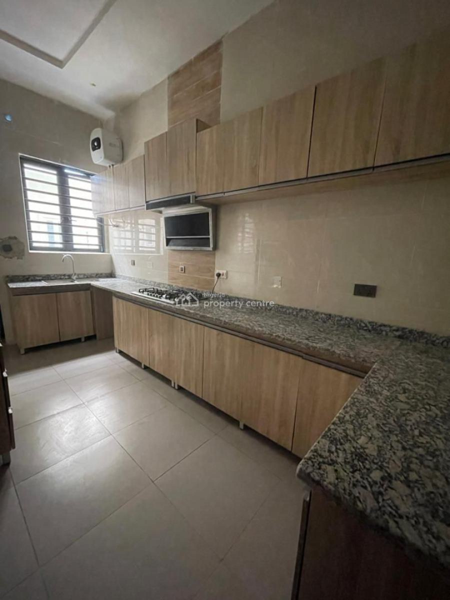 Beautiful Room in a Shared Apartment, an Estate on Harris Drive, Vgc, Lekki, Lagos, Self Contain (single Rooms) for Rent