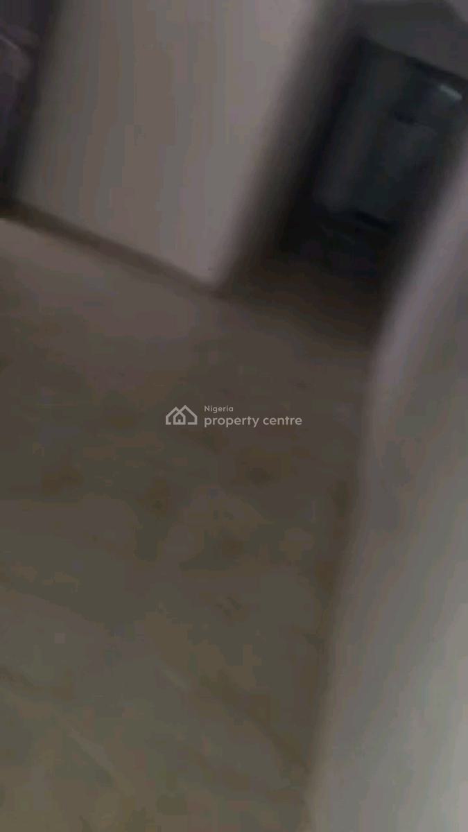 Decent 3 Bedroom Ground Flat All Rooms Ensuite N Guest Toilet, Anthony, Maryland, Lagos, Flat / Apartment for Rent